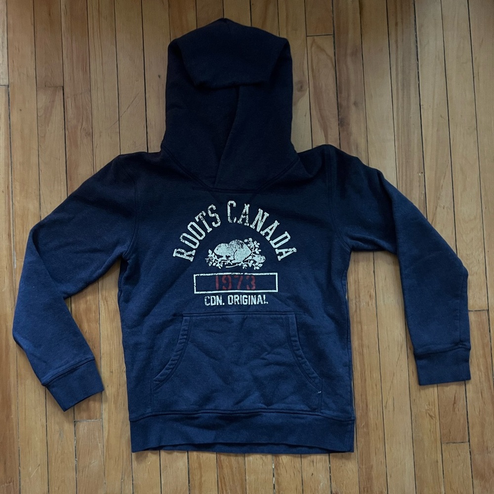 Roots sweater